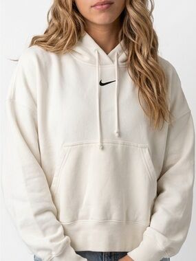Nike Studio Fleece Medium Weight Women's Oversized Cropped Pullover Hoodie